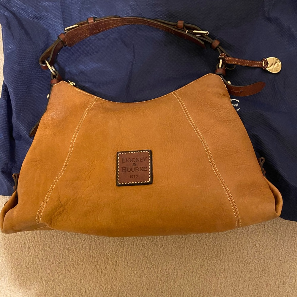Dooney & Bourke Bag